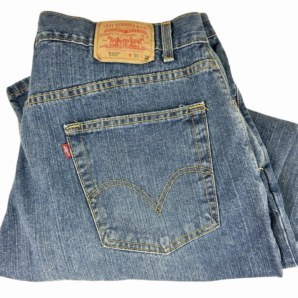 Vintage Levi's  569 Loose Straight Fit Jeans Men's W38 L32 Made in Mexico Cotton